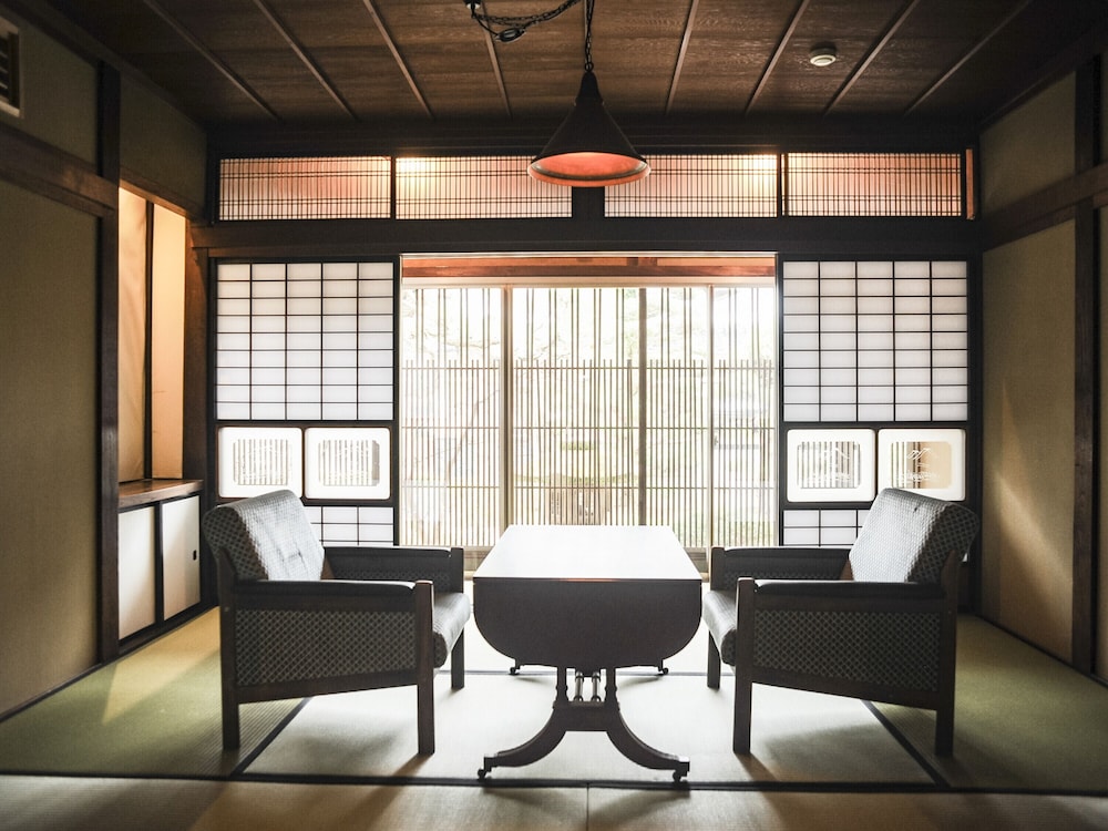 高浜 (たかはま) / 28平米 / 定員2名迄 禁煙 リビング エリア0 | NIPPONIA 出雲大社 門前町