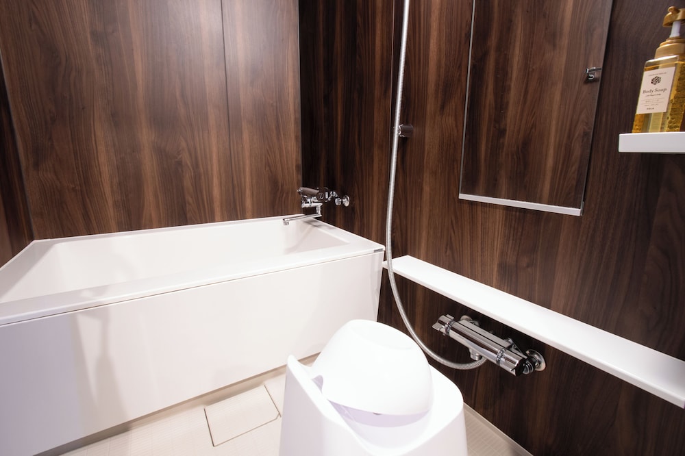 シングルルーム (2名様利用) 禁煙 バスルーム0 | ベッセルホテル広島 平和大通り