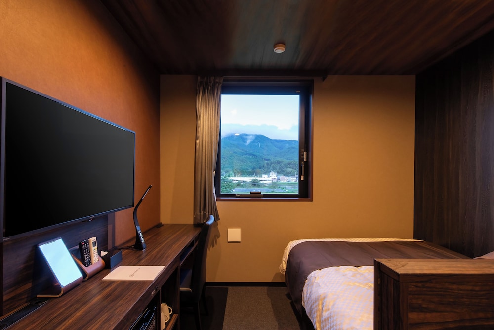 スタンダードダブル箱根側 禁煙 客室1 | ザ・セレクトン富士山御殿場インター