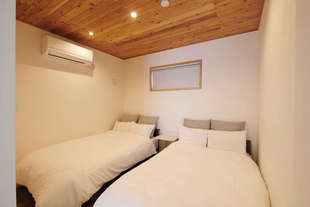デラックス ヴィラ 客室1 | Rush Awaji - Seaside Holiday Home