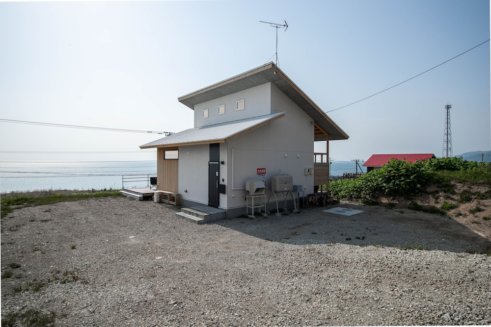 施設の正面1 | SUNNY SIDE HOUSE 施設の正面1 | SUNNY SIDE HOUSE
