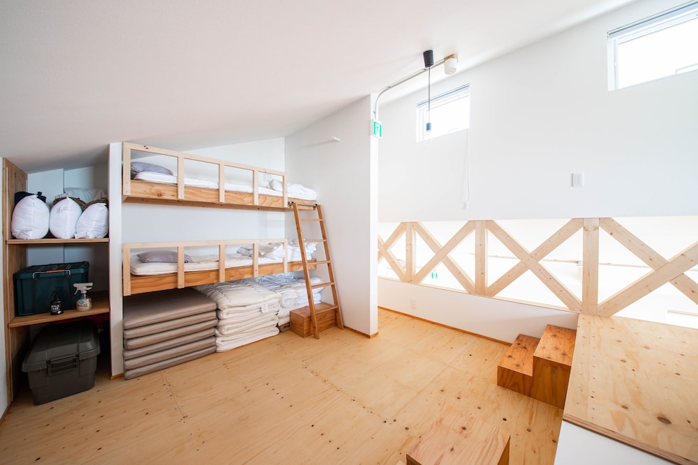 客室1 | SUNNY SIDE HOUSE 客室1 | SUNNY SIDE HOUSE