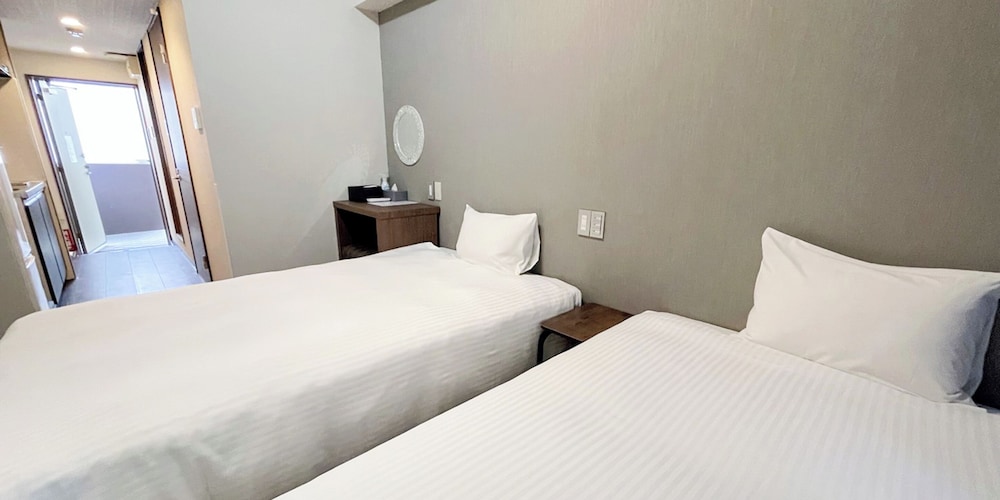 ツインルーム 禁煙 浴槽 客室2 | JC HOTEL NAHA