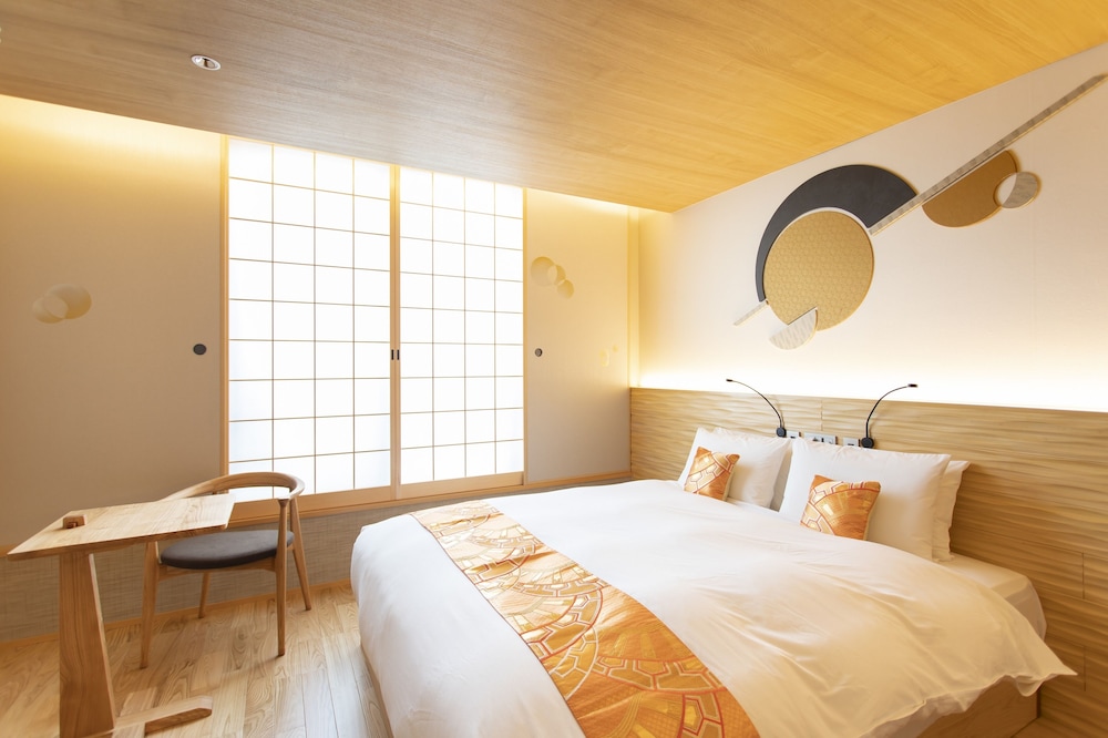 ダブルルーム 禁煙 専用バスルーム 客室2 | Higashiyama Hills