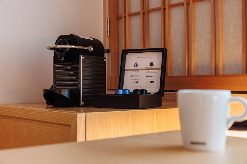 ツインデラックスルーム 禁煙 客室1 | ダブルツリー by ヒルトン京都東山