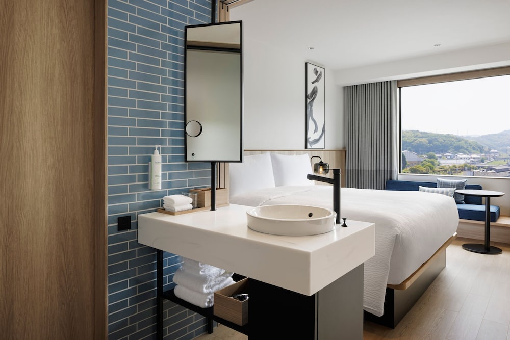 スタンダード ルーム キングベッド 1 台 禁煙 客室2 | フェアフィールド・バイ・マリオット 兵庫淡路島東浦