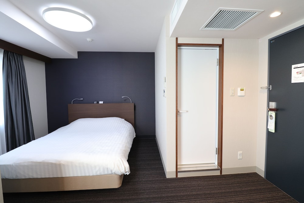 クイーン (禁煙) 客室1 | シルクホテル アネックス