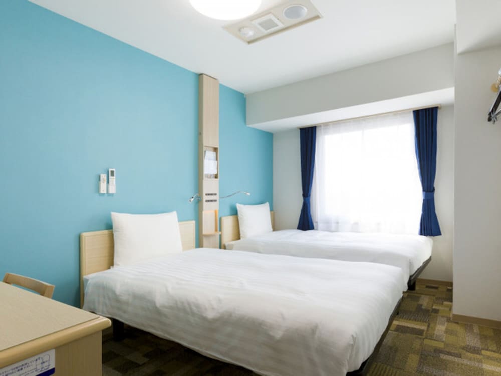 客室1 | 東横 INN 大阪ドーム前