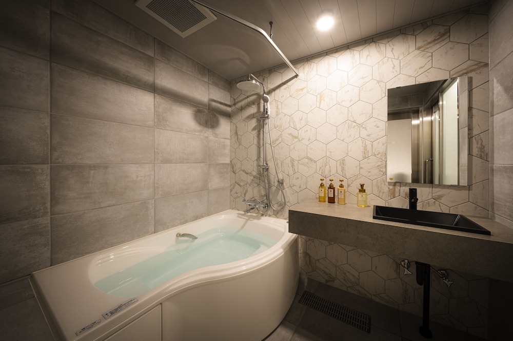 デラックス ツインルーム バスルーム0 | アールホテルナンバサウス