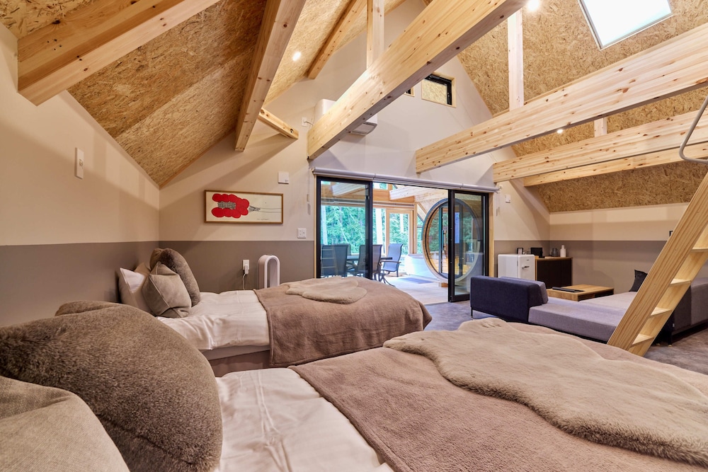 ムーンストーン 禁煙 ペット同伴可 客室5 | enico.Mt.Fuji RESORT & GLAMPING
