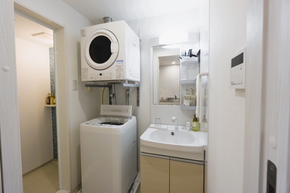 エコノミー ダブルルーム 客室1 | コンドミニオ宮古空港