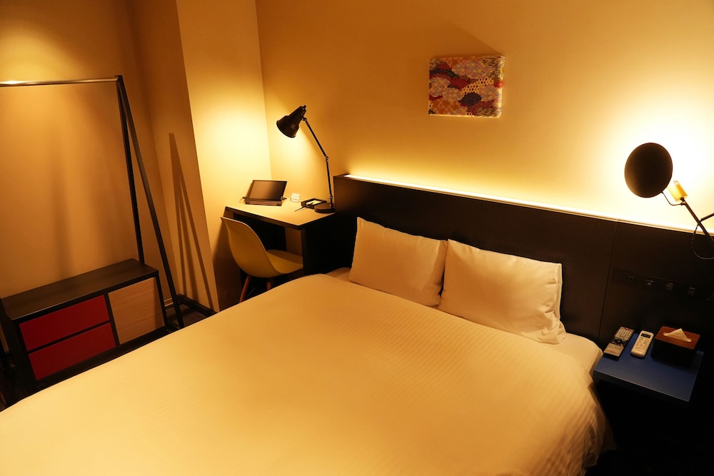 シティ ダブルルーム 客室13 | N+HOTEL 東神田