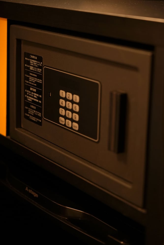 シティ ダブルルーム リビング エリア0 | N+HOTEL 東神田