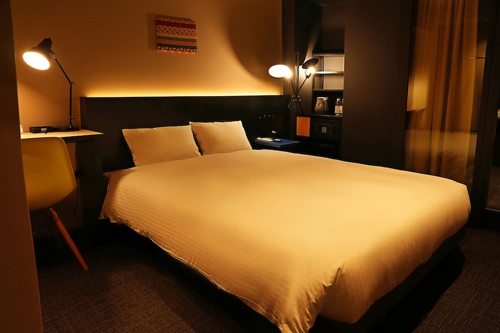 シティ ダブルルーム | N+HOTEL 東神田