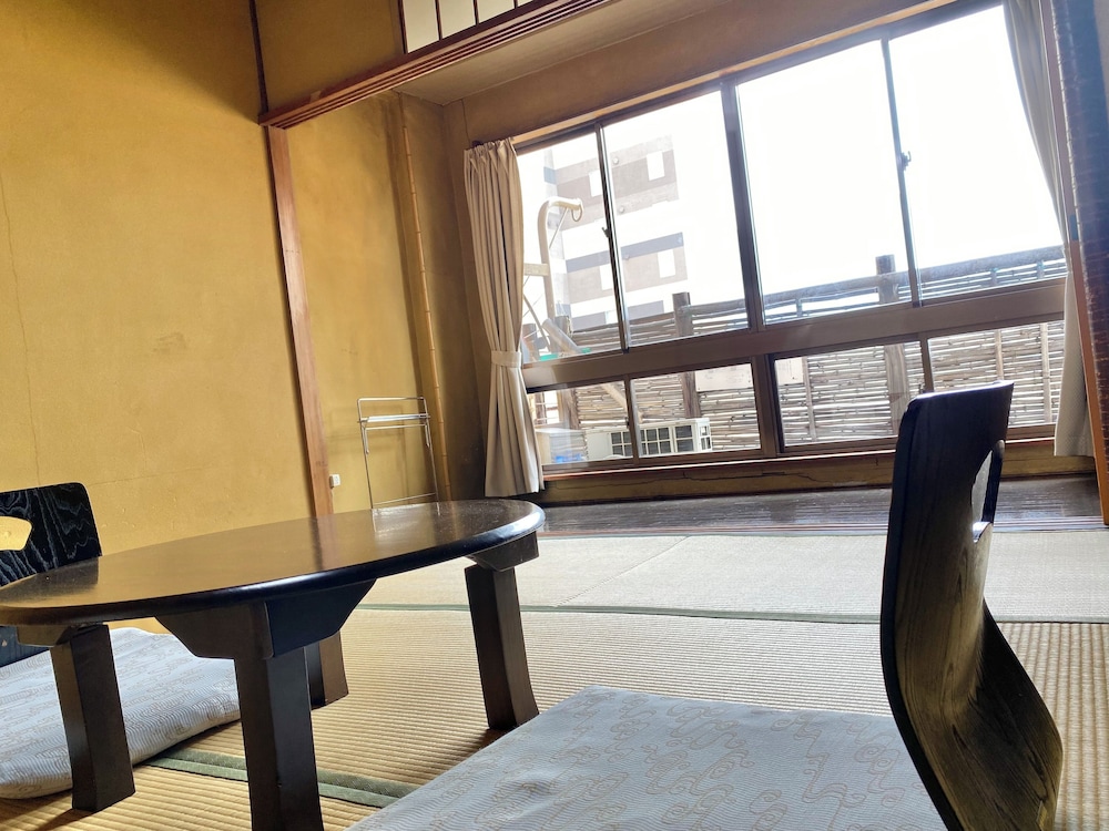 スタンダードルーム B (禁煙) 客室2 | 日本旅館 松亀荘