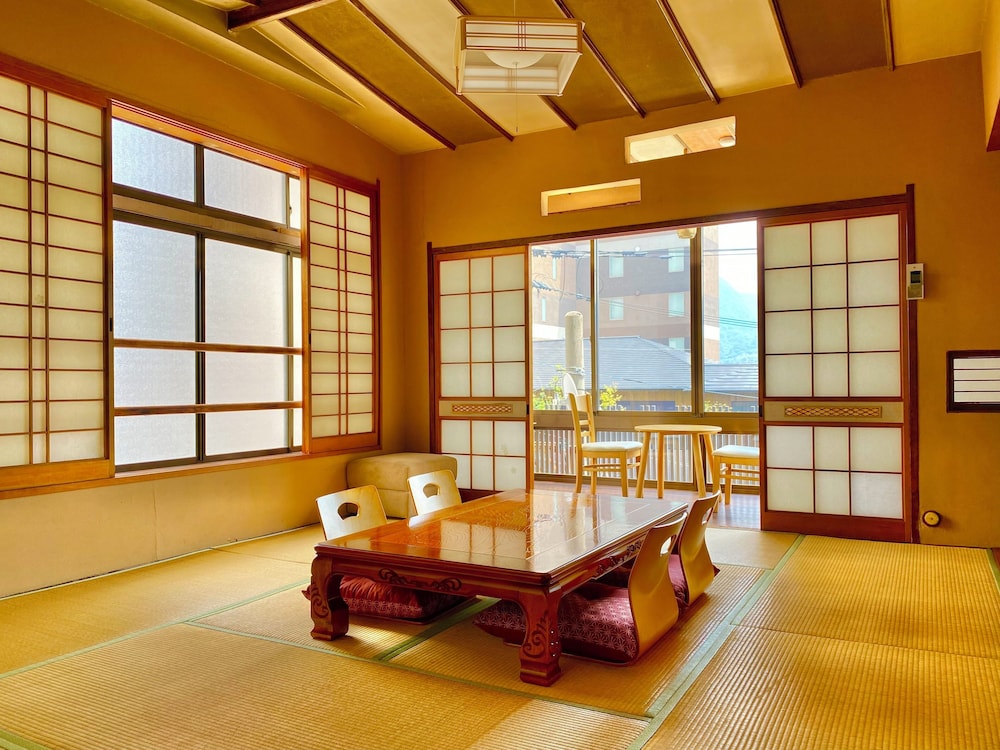 スーペリアルーム A (禁煙) 客室3 | 日本旅館 松亀荘