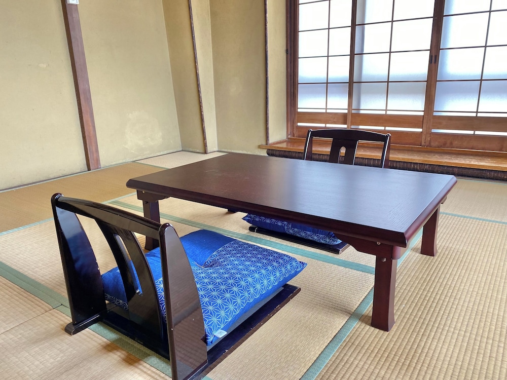 スタンダードルーム A (禁煙) 客室2 | 日本旅館 松亀荘