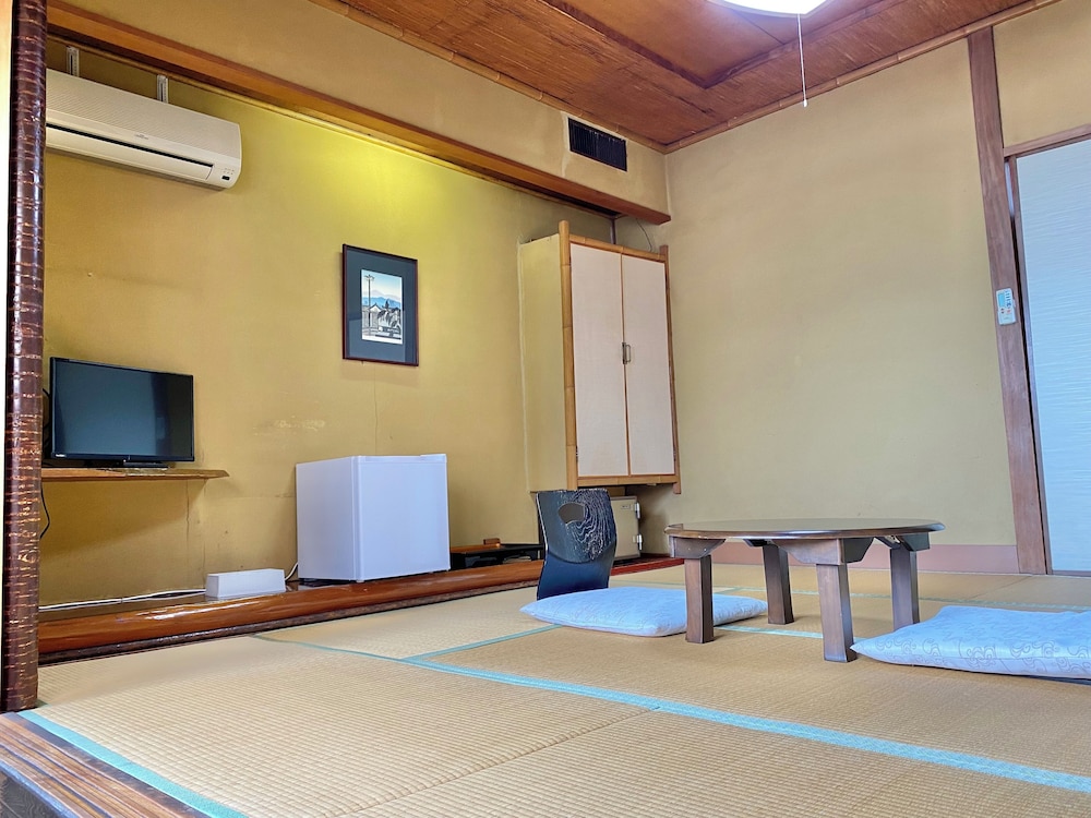 スタンダードルーム B (禁煙) 客室1 | 日本旅館 松亀荘