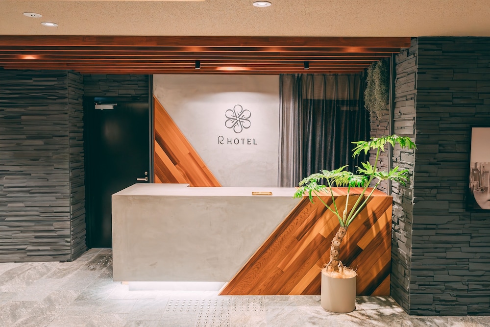 フロント1 | R Hotel Honmachi フロント1 | R Hotel Honmachi