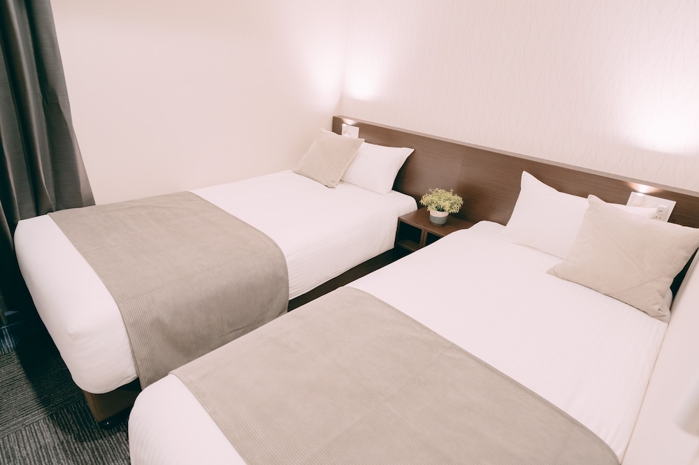 スタンダード ツインルーム 客室1 | R Hotel Honmachi