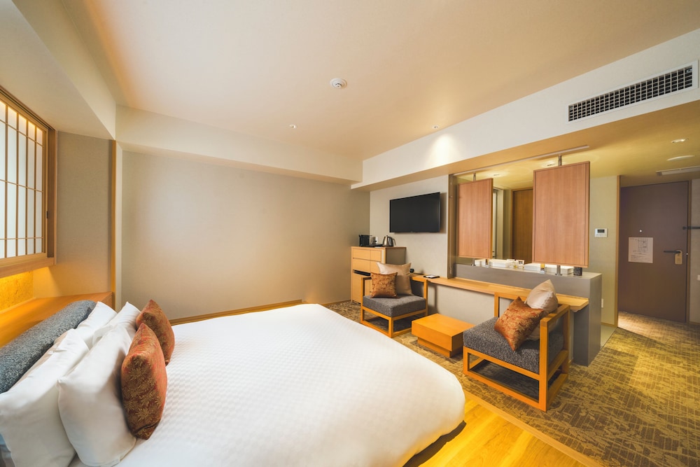 デラックスキング禁煙 客室4 | KAYA 京都 二条城 BW シグネチャーコレクション by ベストウェスタン