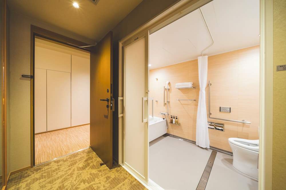 スーペリアツインユニバーサルデザイン禁煙 客室5 | KAYA 京都 二条城 BW シグネチャーコレクション by ベストウェスタン