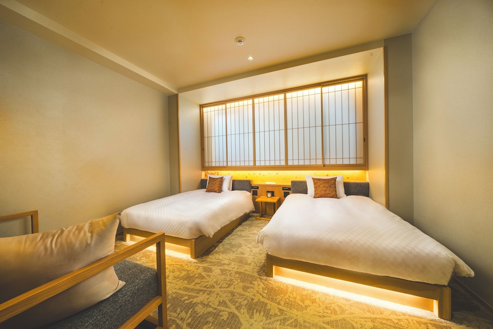 スーペリアツインユニバーサルデザイン禁煙 客室1 | KAYA 京都 二条城 BW シグネチャーコレクション by ベストウェスタン