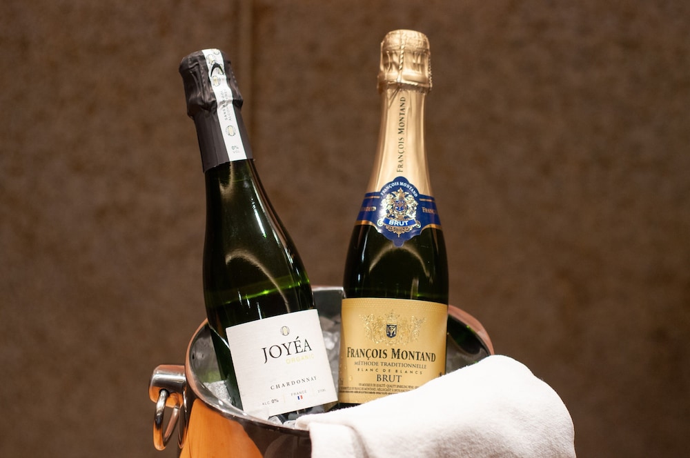 シアターシグネチャースイート禁煙 客室10 | KAYA 京都 二条城 BW シグネチャーコレクション by ベストウェスタン