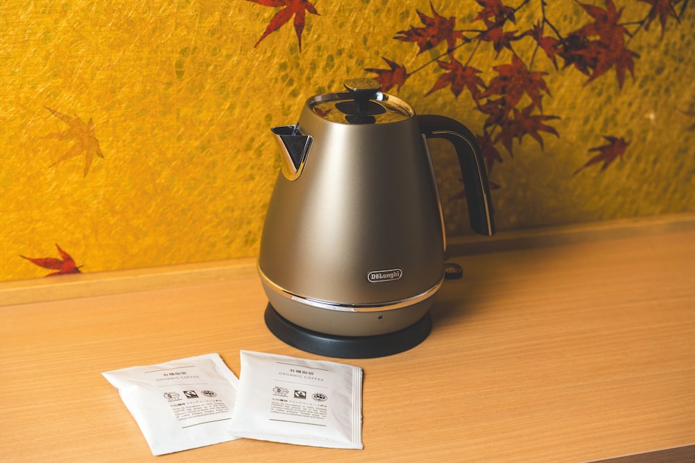 スーペリアキング禁煙 客室16 | KAYA 京都 二条城 BW シグネチャーコレクション by ベストウェスタン