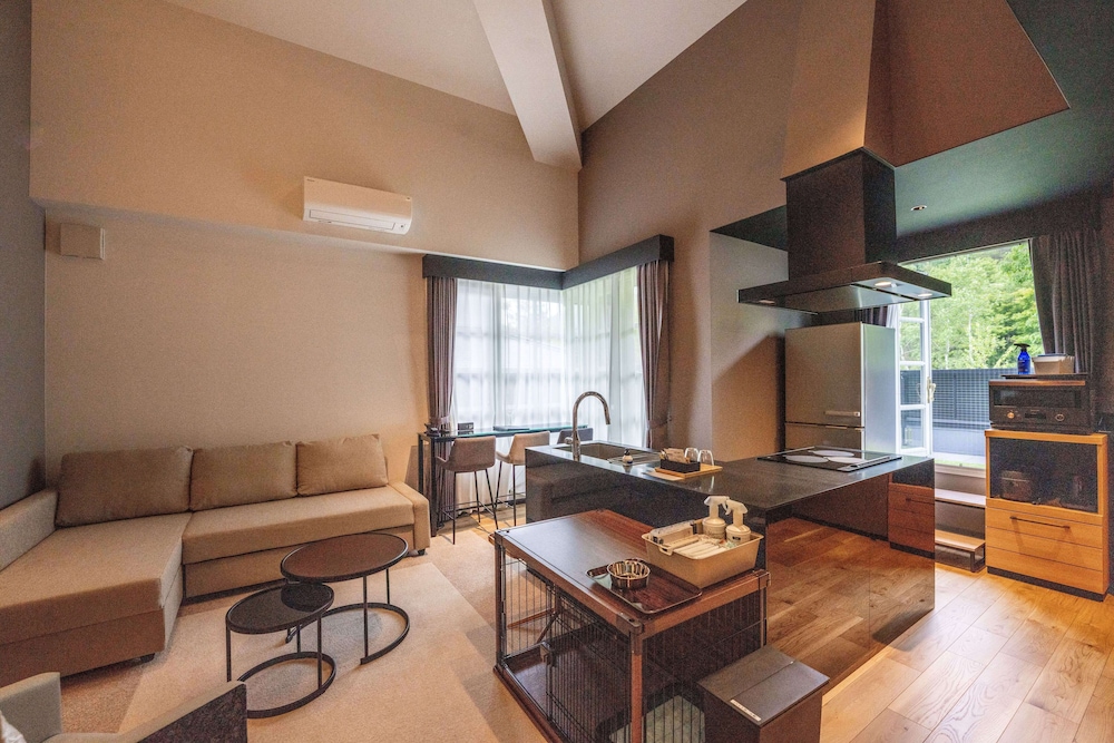 [108] クラブコーナールーム (愛犬同伴可) 禁煙 客室1 | オーソルヴェール軽井沢倶楽部