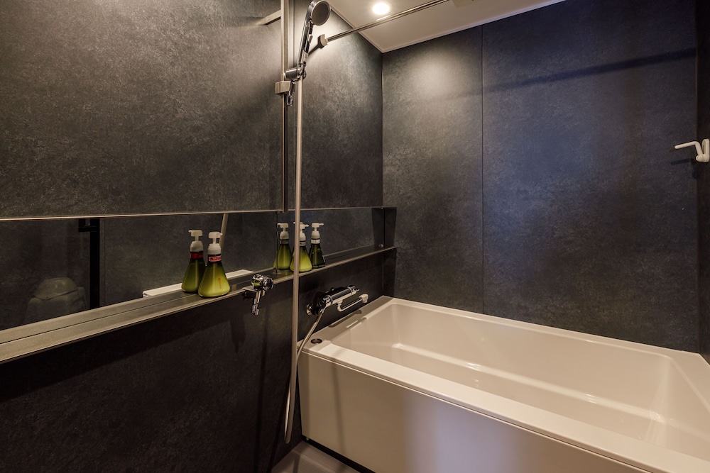 [102-104] クラブダブルルーム (Aタイプ) 禁煙 バスルーム1 | オーソルヴェール軽井沢倶楽部