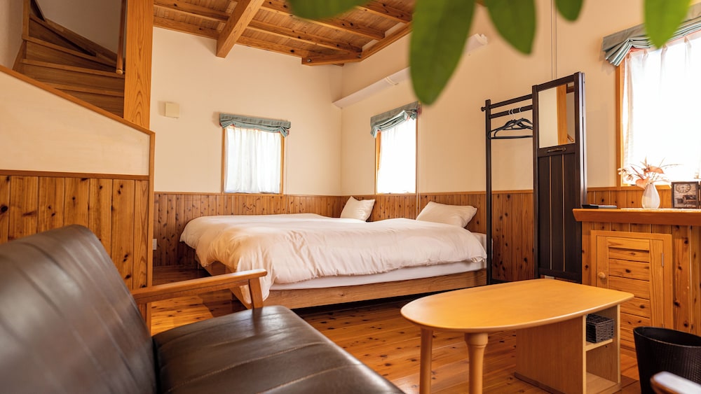 ベーシック アパートメント 客室5 | 今帰仁のペンション ぺんさじょうや