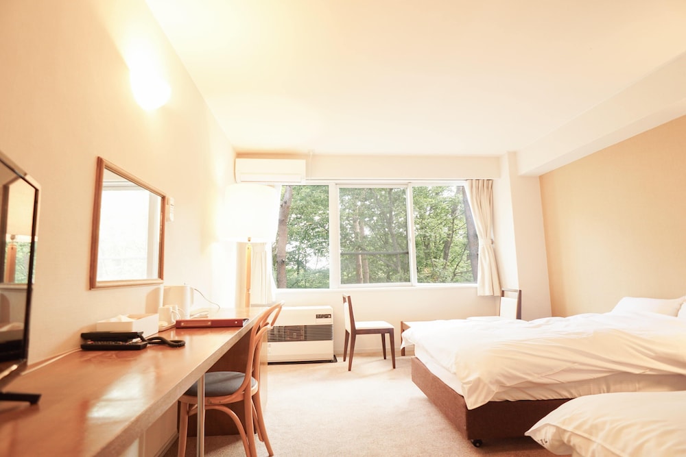 客室1 | 北軽井沢 Golden Forest Hotel 客室1 | 北軽井沢 Golden Forest Hotel