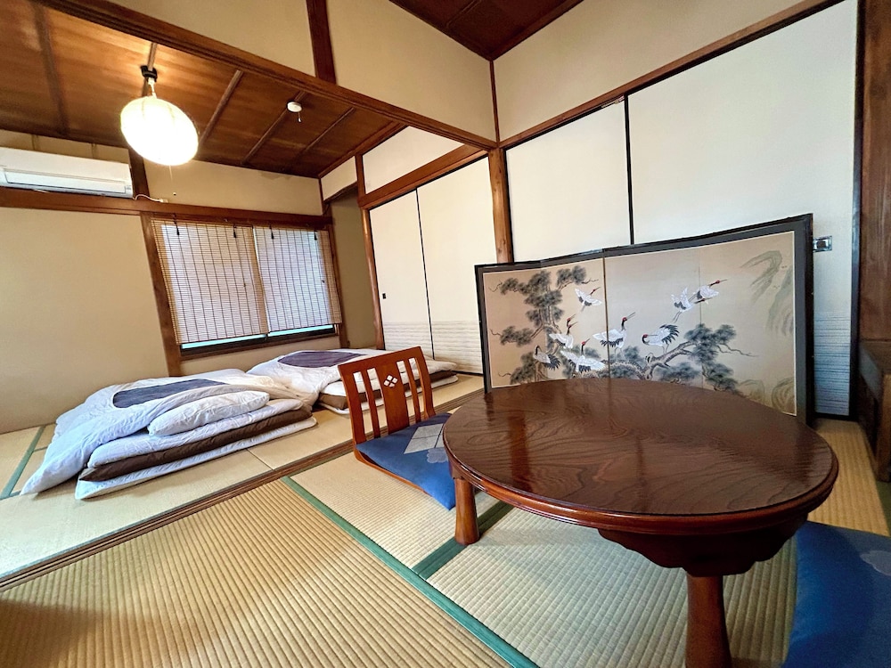 トラディショナル ハウス 客室7 | 古民家の宿 鎌倉楽庵