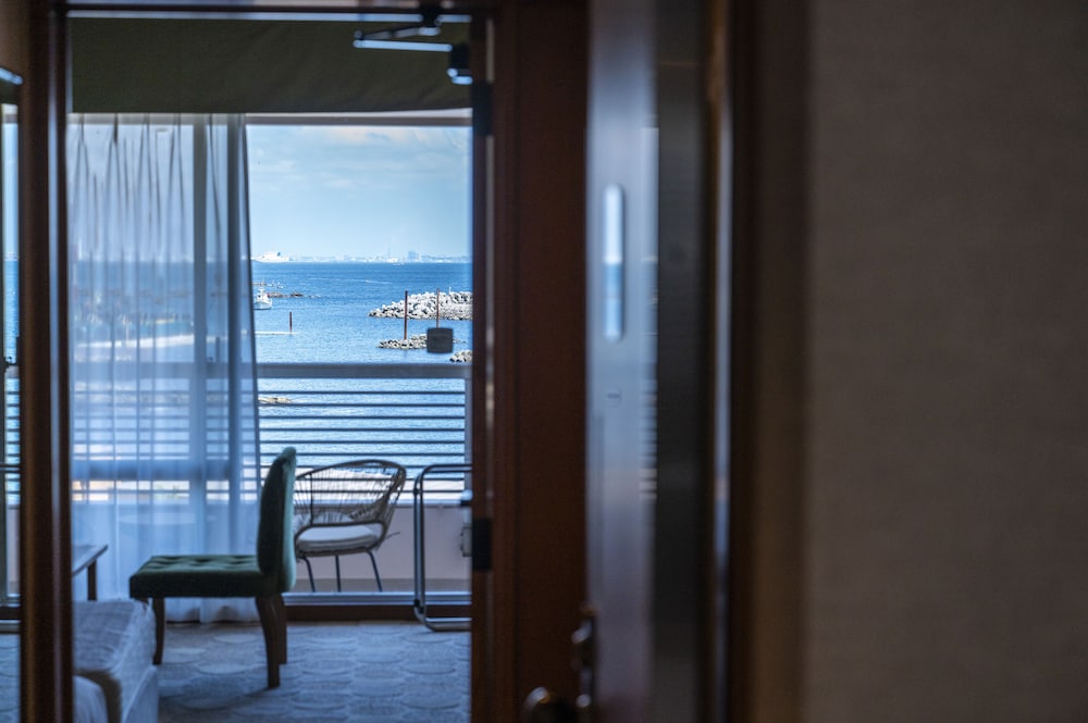 ラビスタ ラグジュアリーツインルーム 禁煙 客室3 | ラビスタ横須賀観音崎テラス