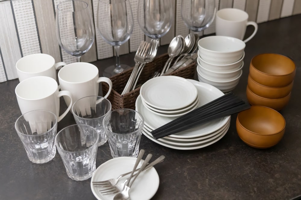 ベーシック 4 人部屋 専用キッチン0 | Hotel Liberte 京都五条