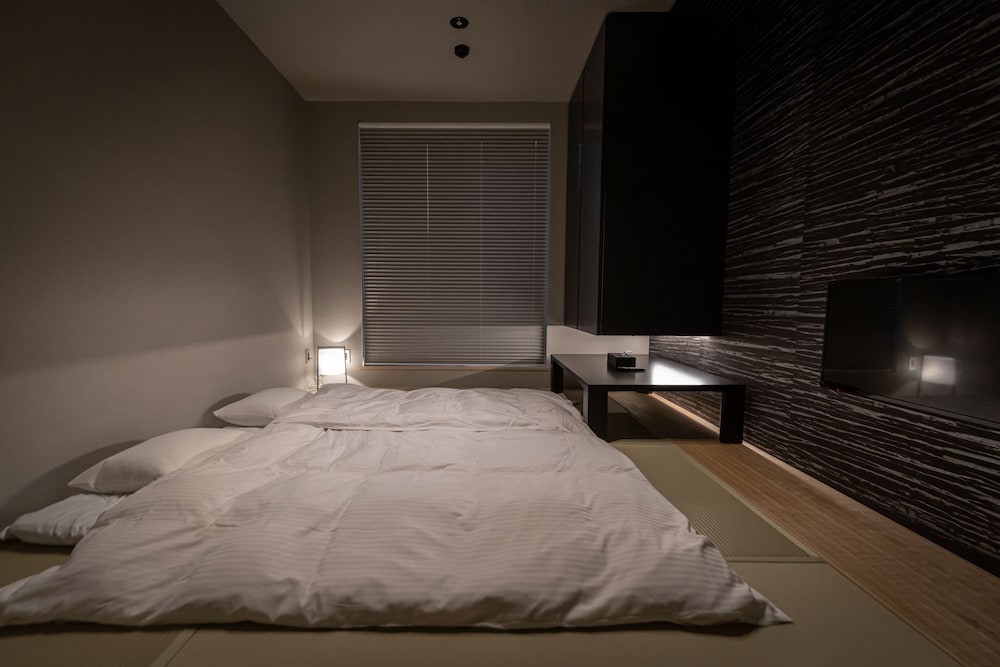 エコノミー 4 人部屋 客室4 | Hotel Liberte 京都五条