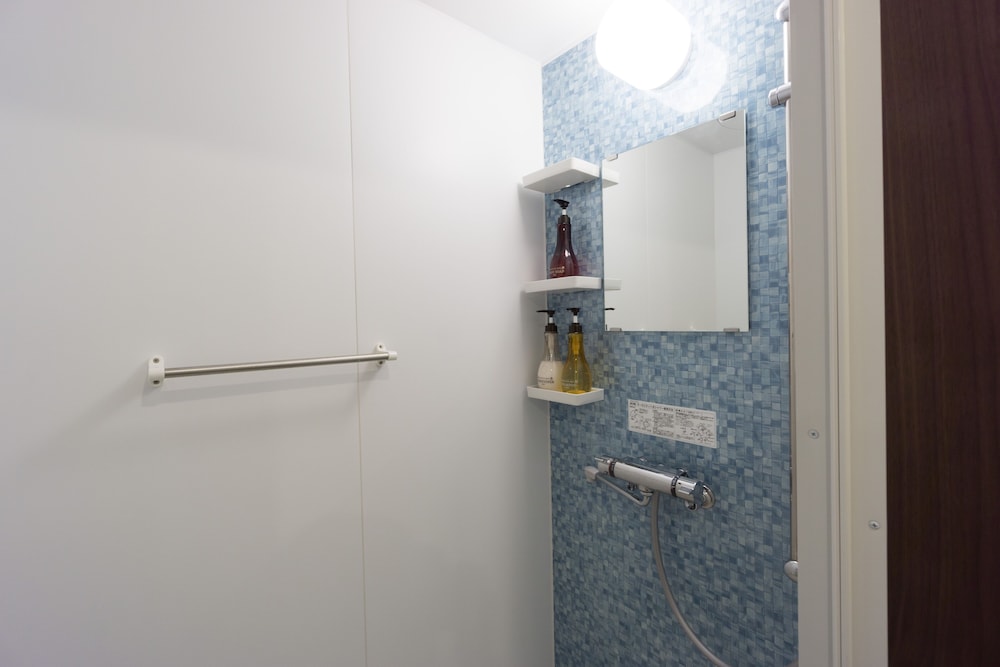 ベーシック ツインルーム バスルーム1 | グランリーフ宮古島