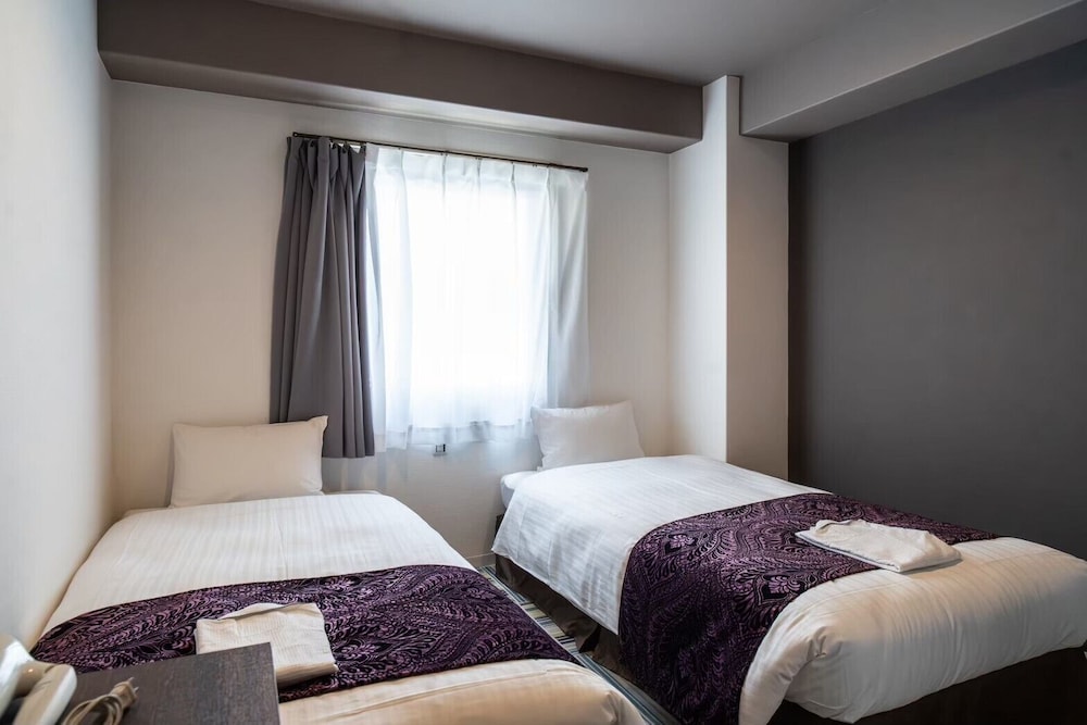 ツインルーム 禁煙 客室1 | ホテルリブマックス梅田セントラル