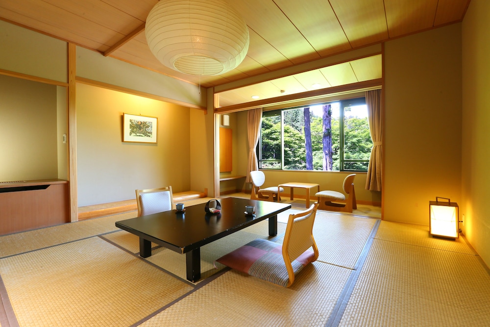 客室1 | 木曽古道 ぬくもりの宿 駒の湯