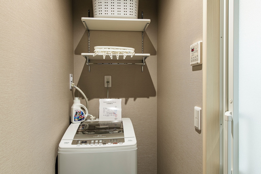 ラグジュアリー 4 人部屋 ランドリー0 | 京ホテル 喜招邸 御所南