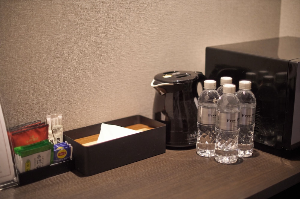 ベーシック ツインルーム 客室の設備とサービス2 | 京ホテル 喜招邸 御所南