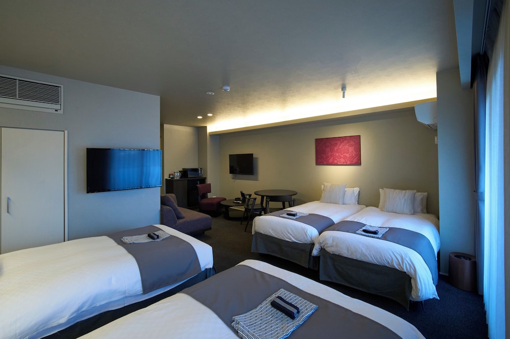 コンフォート 4 人部屋 客室7 | 京ホテル 喜招邸 御所南