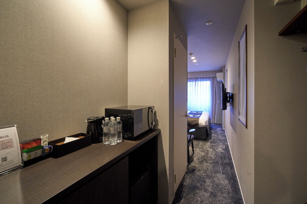 ベーシック ツインルーム 客室6 | 京ホテル 喜招邸 御所南