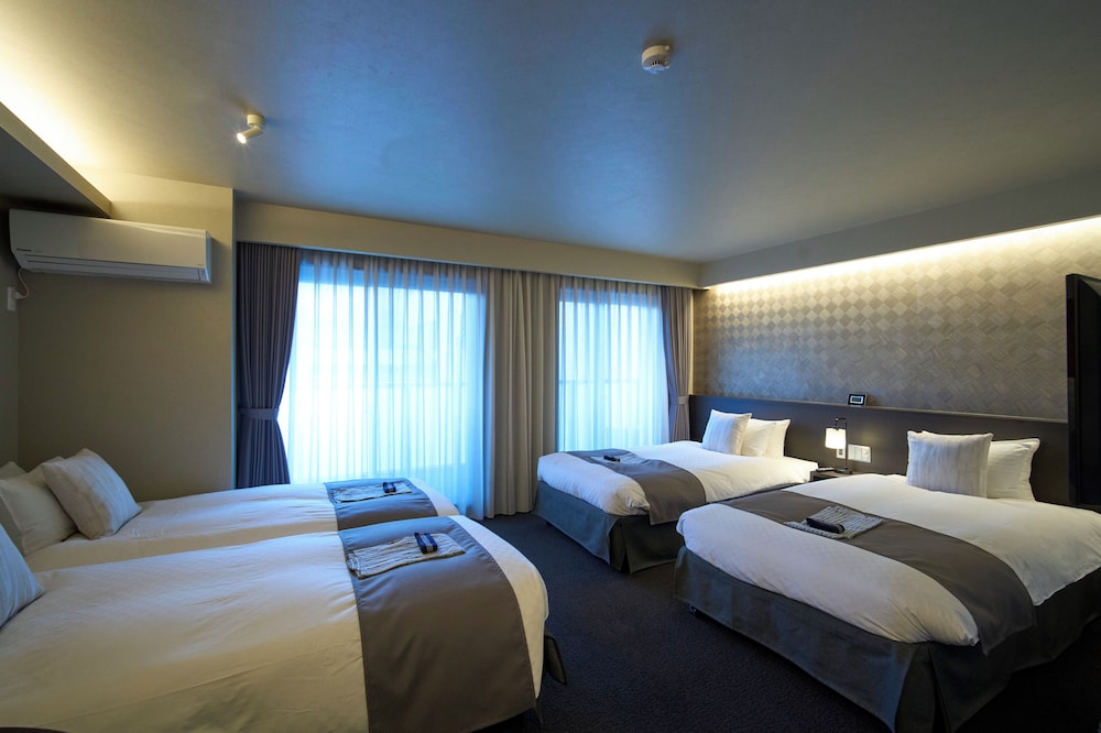 コンフォート 4 人部屋 客室8 | 京ホテル 喜招邸 御所南