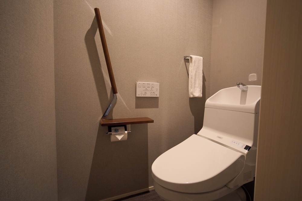 ベーシック ツインルーム バスルーム2 | 京ホテル 喜招邸 御所南