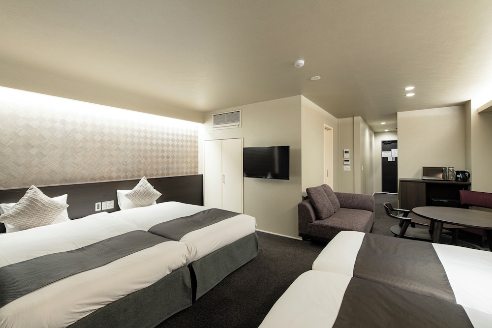 コンフォート 4 人部屋 | 京ホテル 喜招邸 御所南