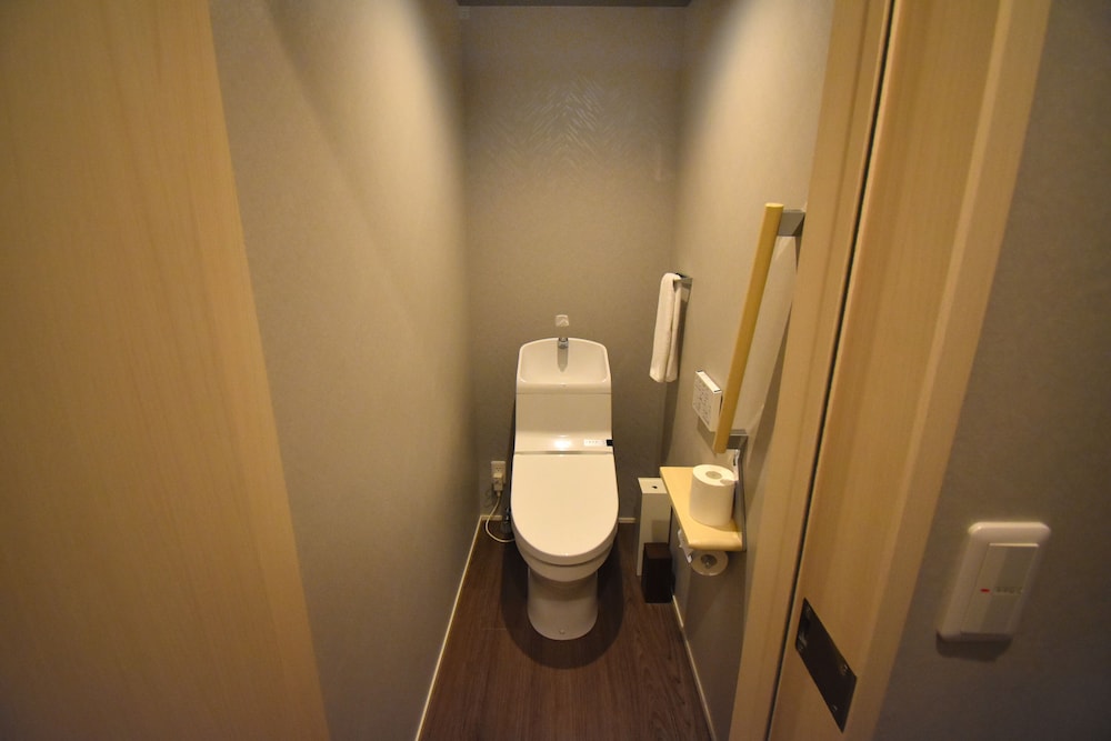 スーペリア ツインルーム バスルーム0 | 京ホテル 喜招邸 御所南