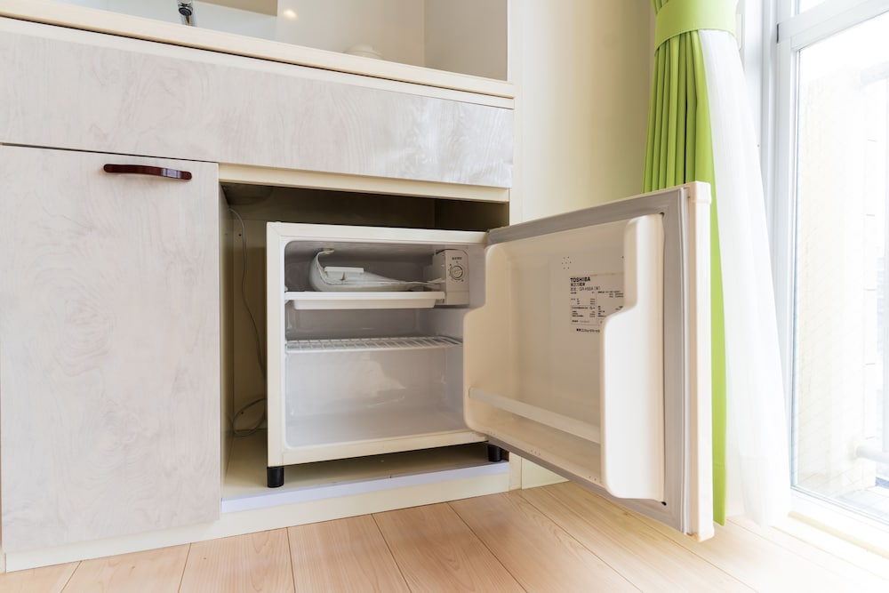 ファミリー 4 人部屋 客室1 | 紀州鉄道 片瀬江ノ島ホテル