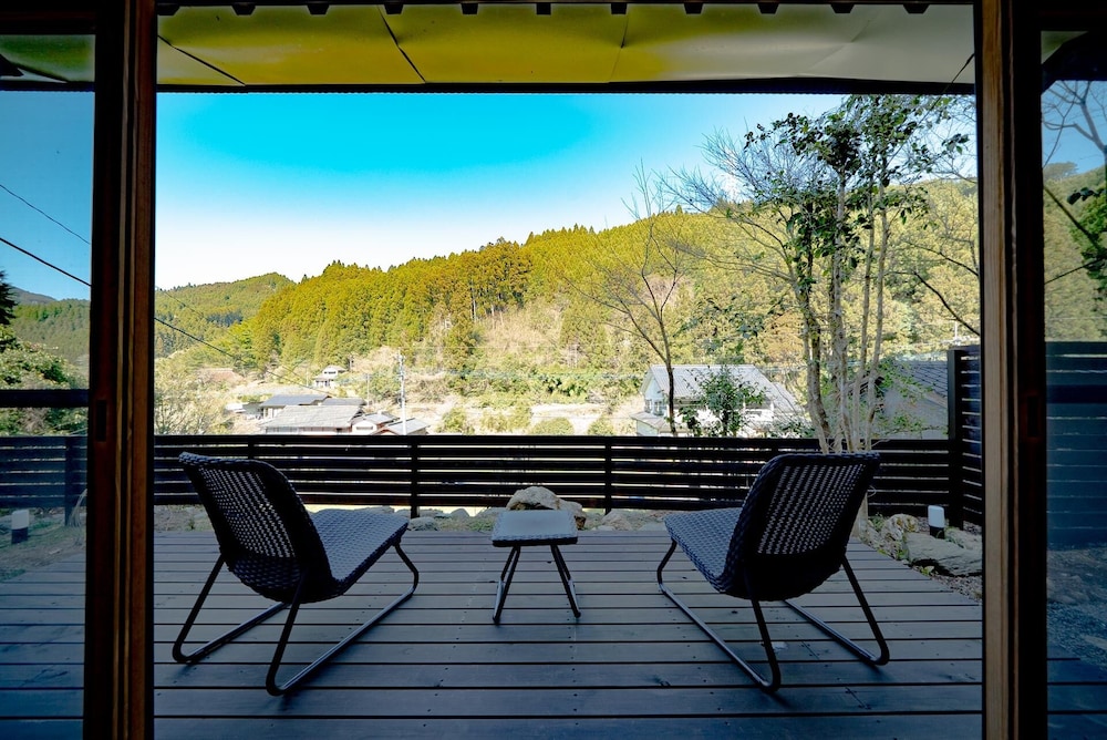 ファミリー ハウス テラス / パティオ0 | 田篭の灯り